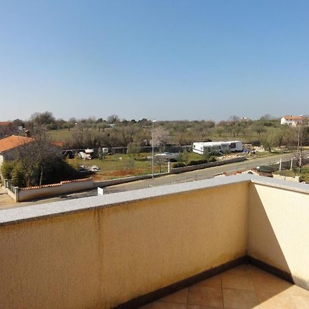 Cozy Apartments And Rooms Pavicini Segotici Exterior photo